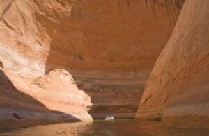 Where to find the Secret Spots at Lake Powell | Antelope Point Marina